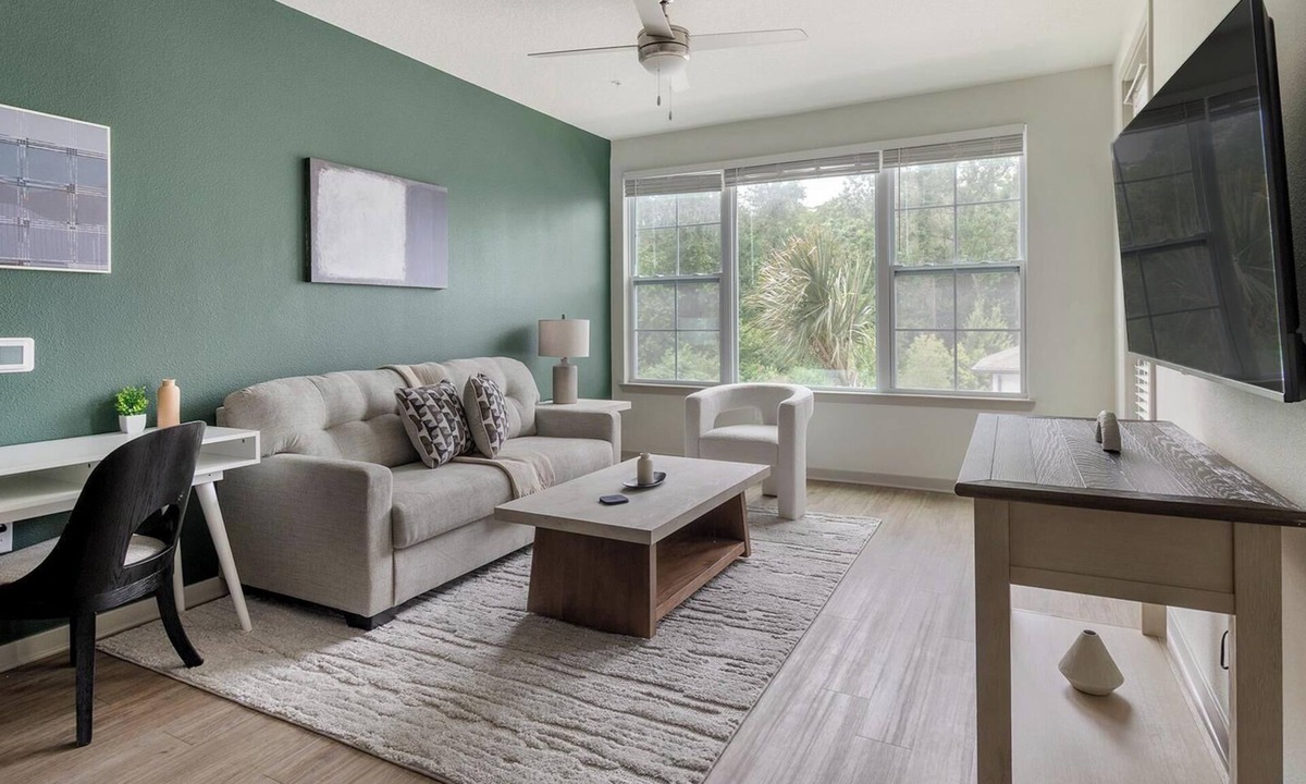 Southside Apartment | Landing | Modern 2BD, Gym, Clubhouse