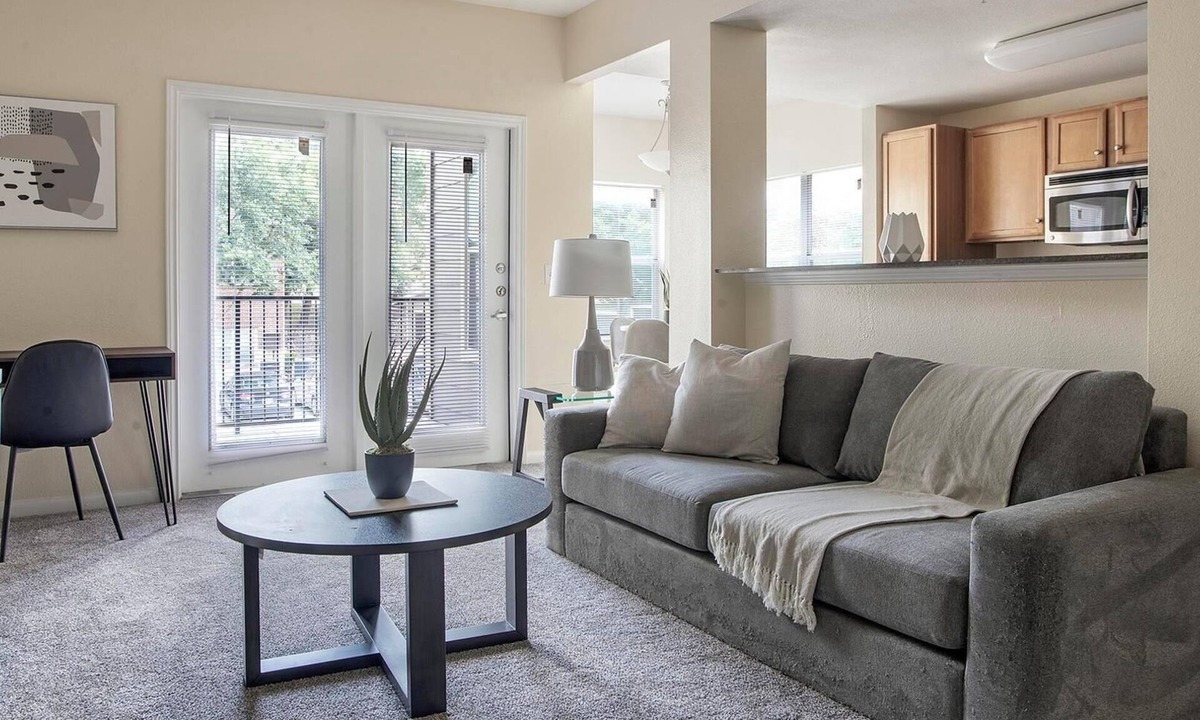Sweetbriar Apartment | Landing | Spectacular 1BD, Clubhouse, Pool