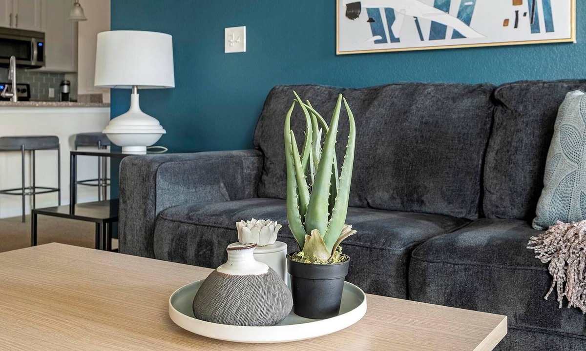Charlotte Apartment | Landing | Spectacular 2BD, Clubhouse, Gym