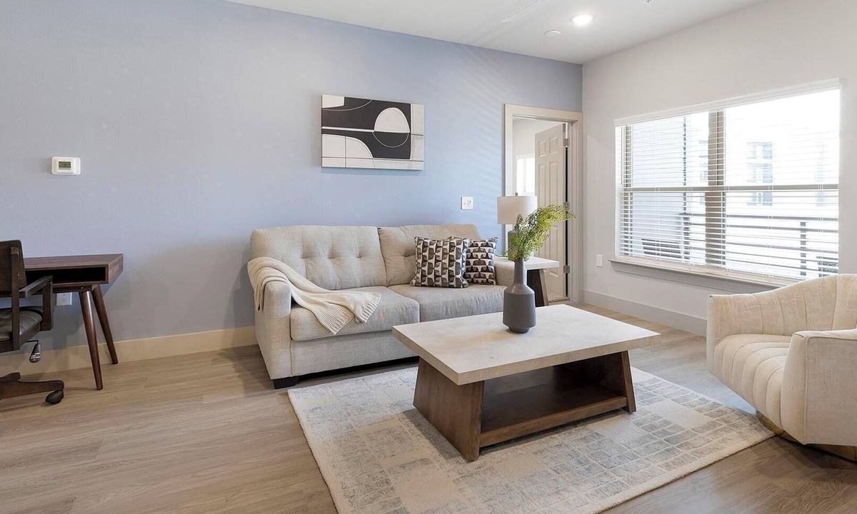 Midlothian Apartment | Landing | Spectacular 2BD, Clubhouse, Game Room