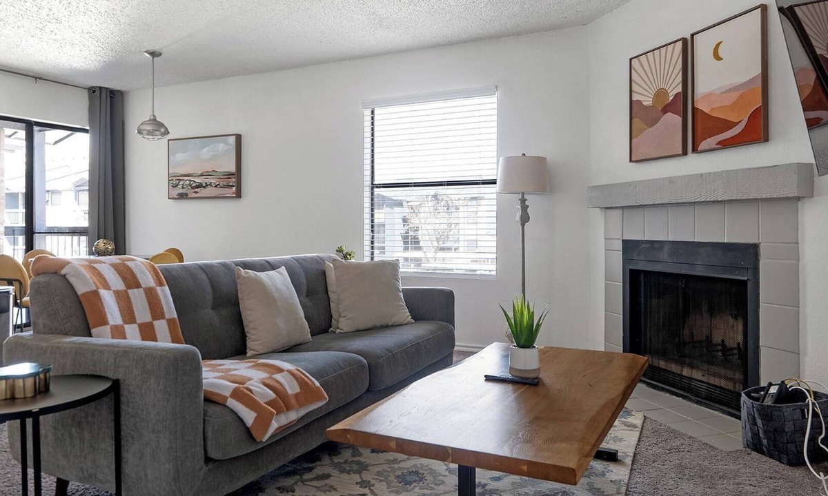 Windsor Park Apartment | Landing | Spectacular 2BD, Pool, Gym