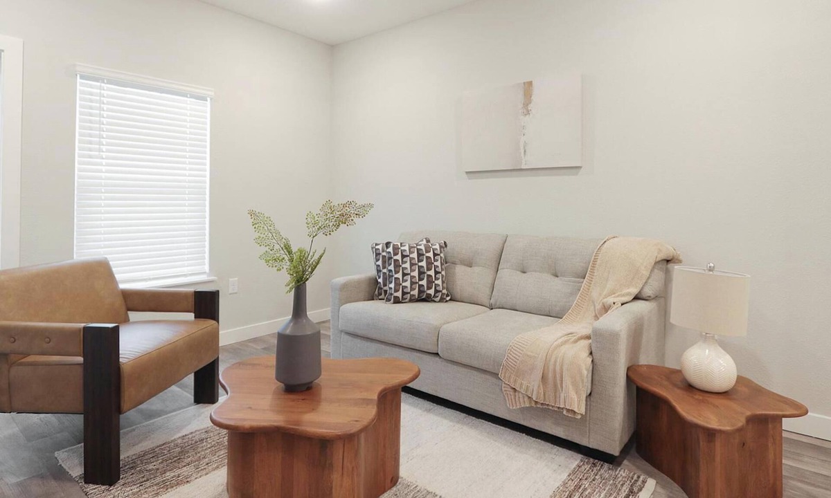 Beaufort Apartment | Landing | Spectacular 2BD, Gym
