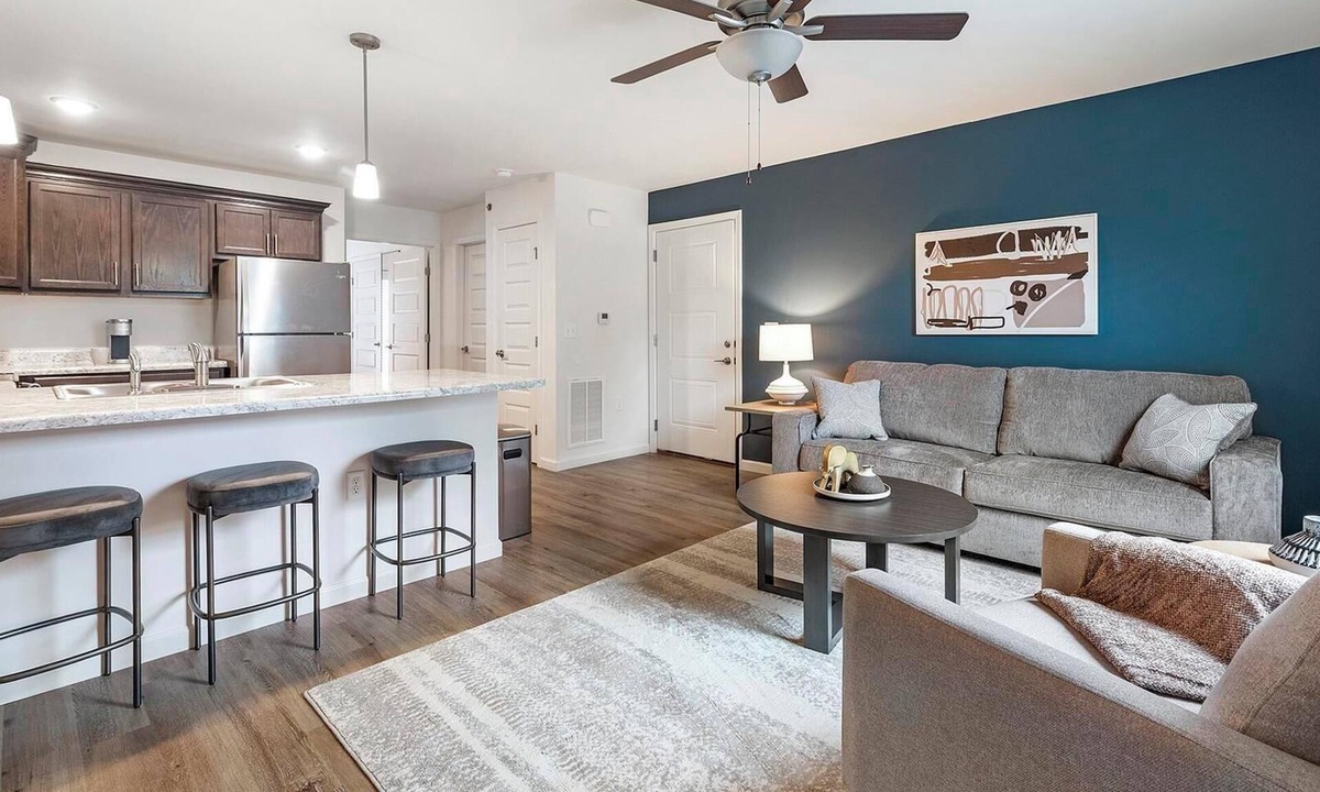 Lyman Apartment | Landing | Stunning 1BD, Clubhouse, Pool