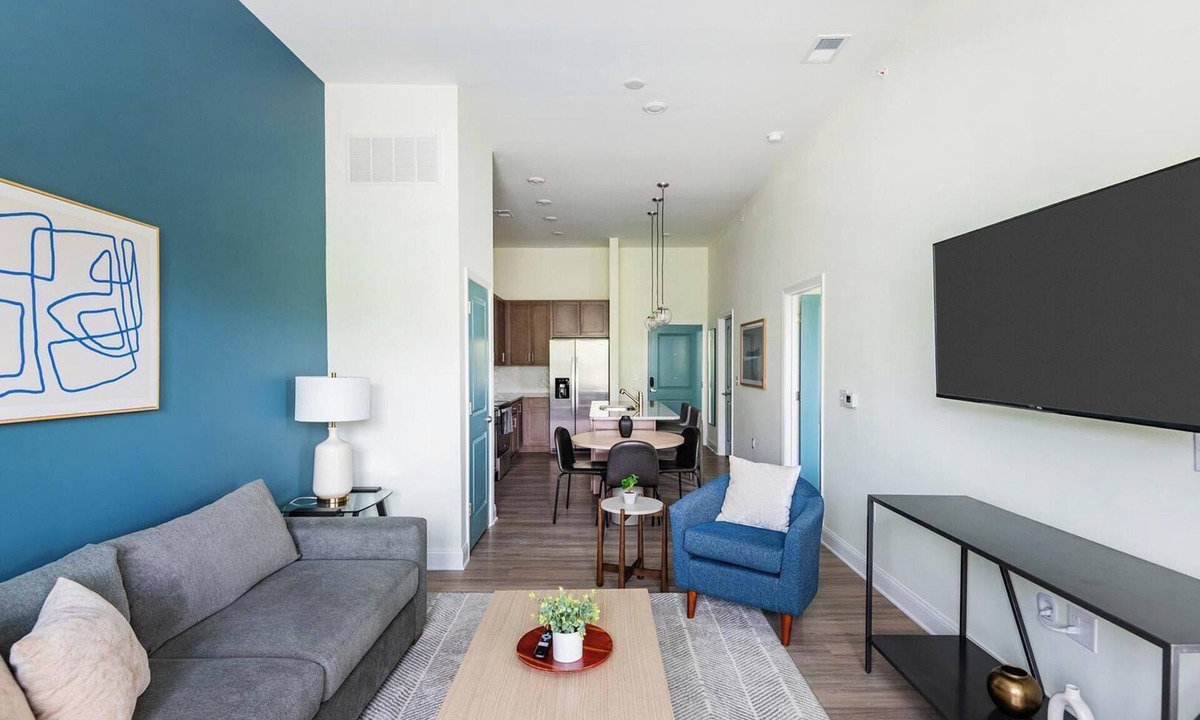 Wilmington Apartment | Landing | Stunning 1BD, Pool, Gym
