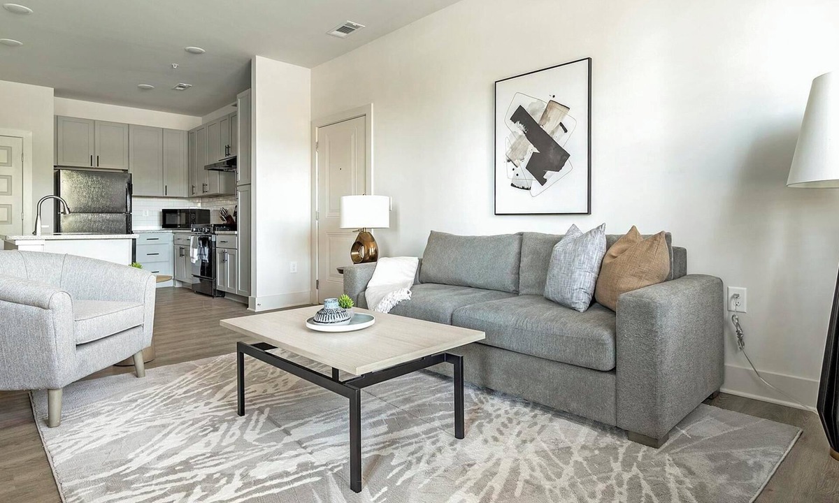 Charlotte Apartment | Landing | Stunning 1BD, Clubhouse, Pool