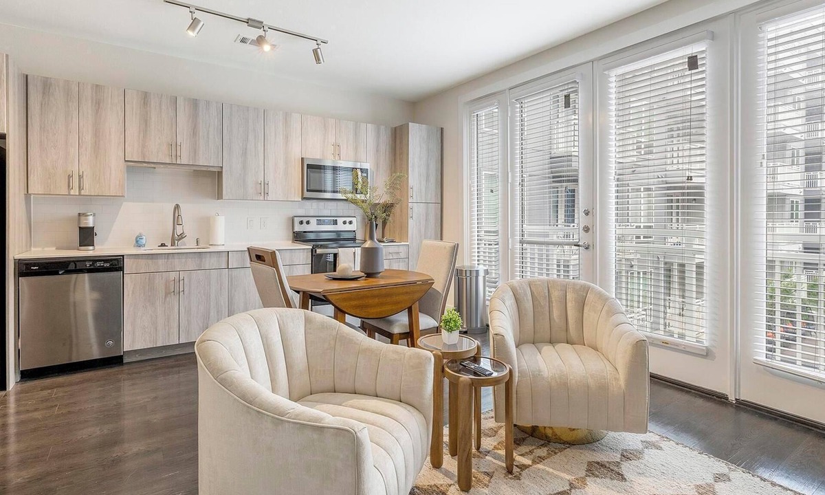 Fort Worth Apartment | Landing | Stunning Studio in Bricktown