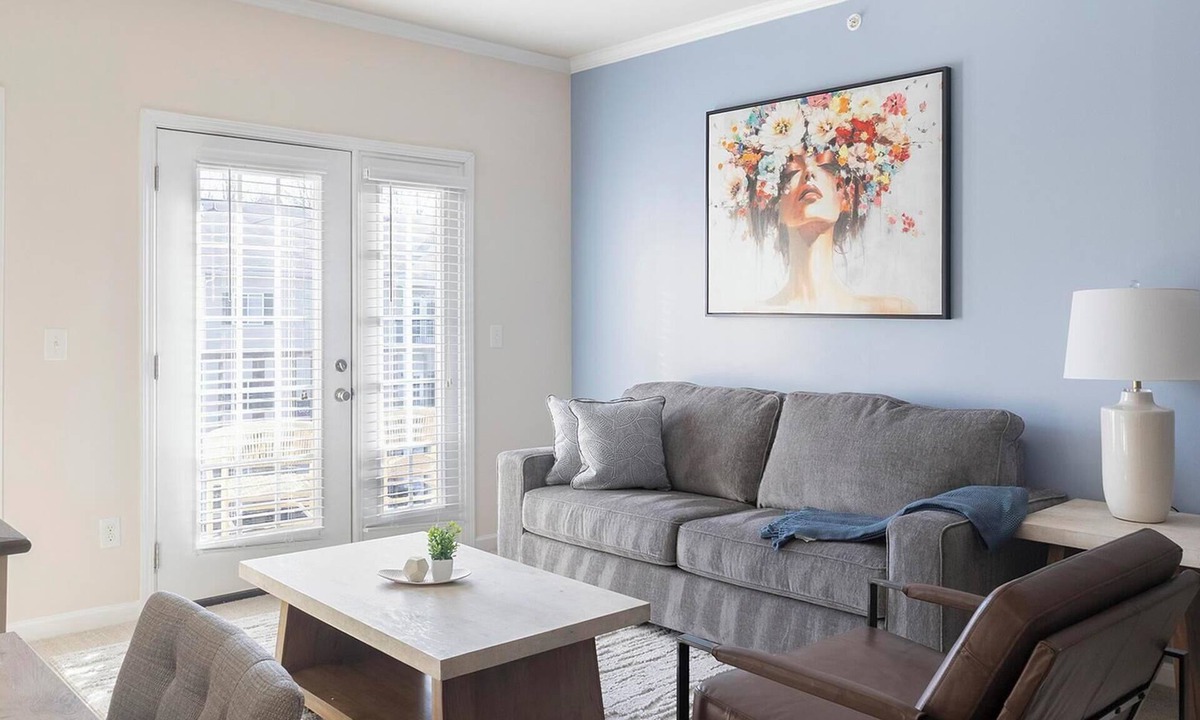 Hillsborough Apartment | Landing | Stylish 1BD, Clubhouse, Gym