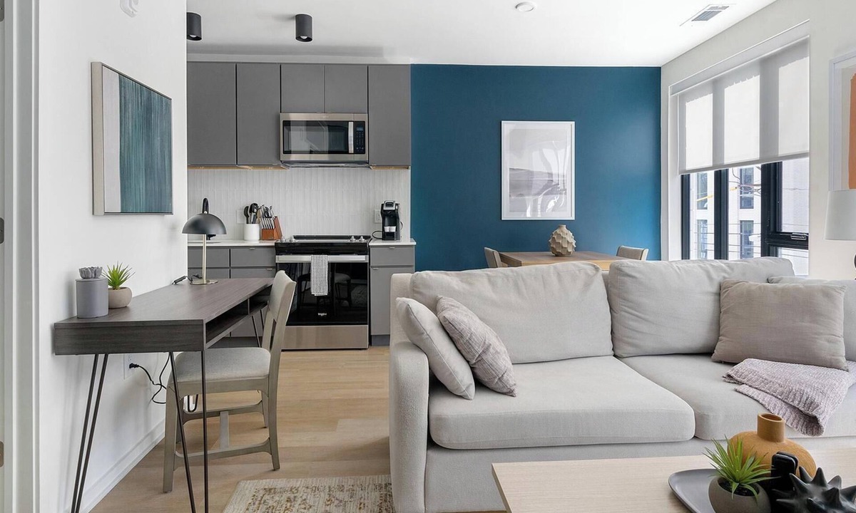 Durham Apartment | Landing | Stylish 1BD, Rooftop Lounge, Pool