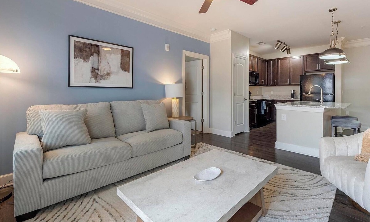 Greer Apartment | Landing | Stylish 2BD, Gym, Clubhouse