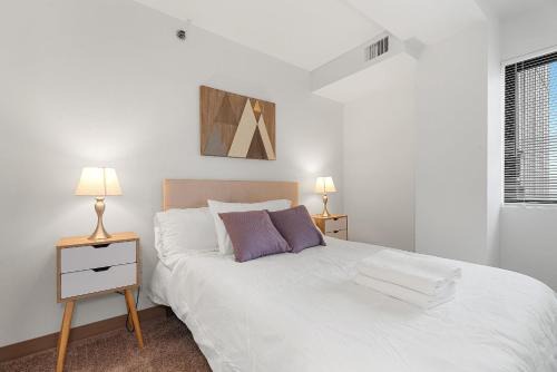 Downtown Harrisburg Apartment | Large and Comfortable 2BR w Gym and Top View