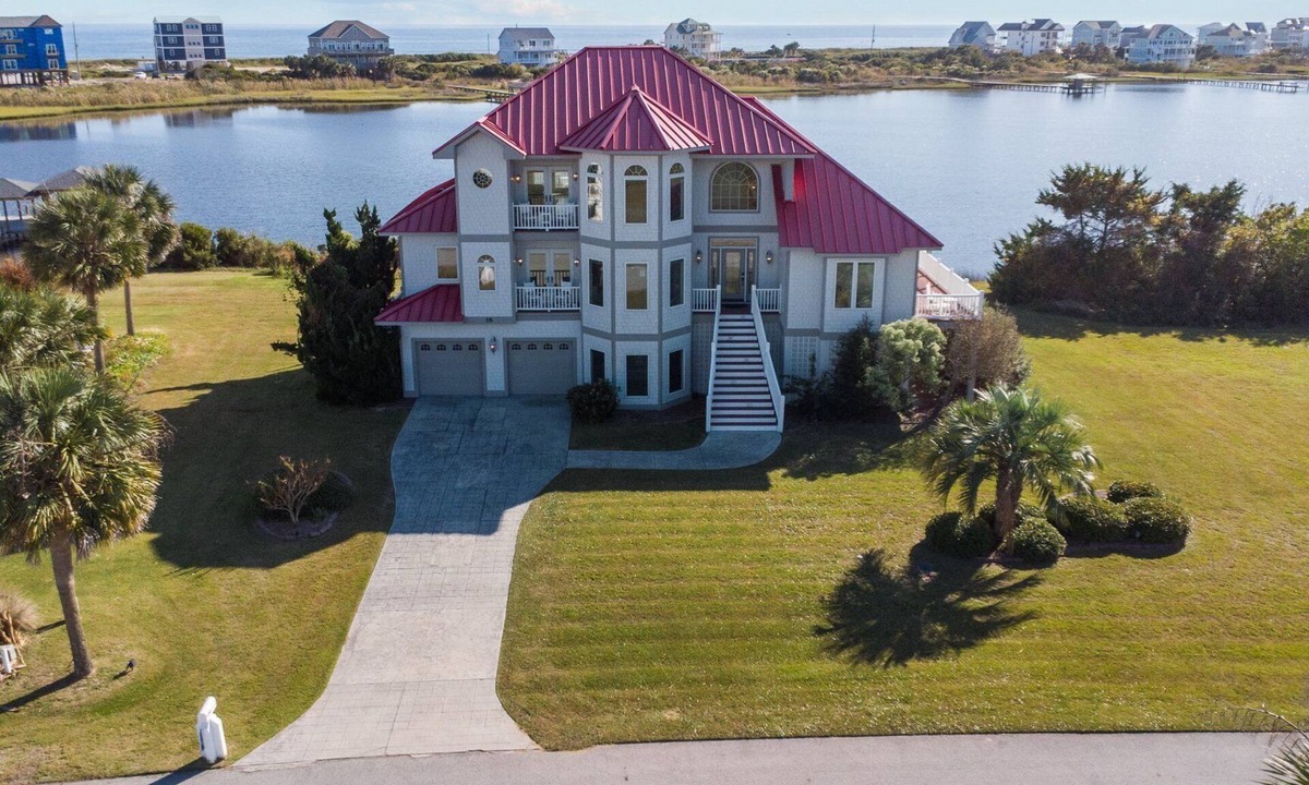 Cape Island House | Latitude Adjustment #151 Waterfront, Private Boat Dock, Pool, Beach Access!