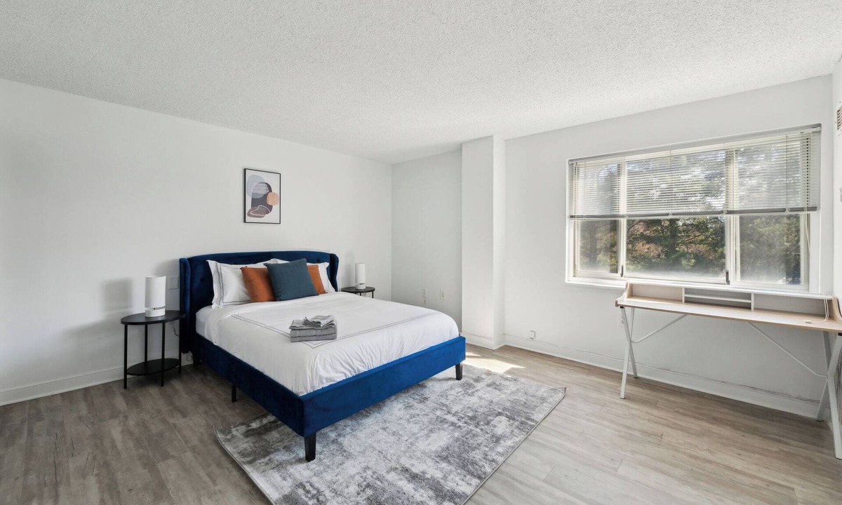 Richmond Apartment | Legacy at Imperial Village 418 I 2 Bed 1 Bath