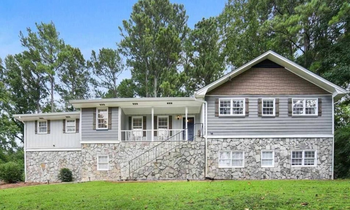 Lilburn Apartment | Lilburn Basement APT A min from stonemountainPark