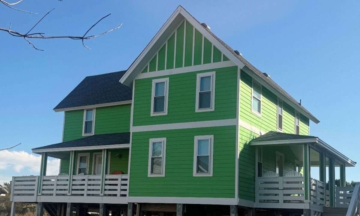 Avon Cottage | Lime Action-3-bedroom cottage in serene Avon