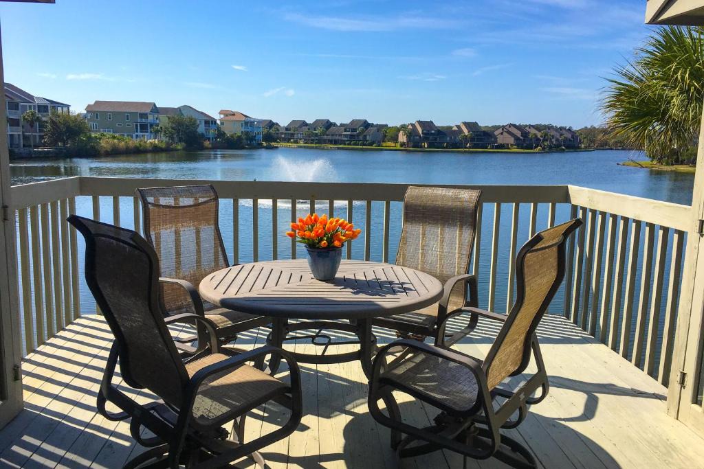 Litchfield by the Sea Hotel | Litchfield by the Sea