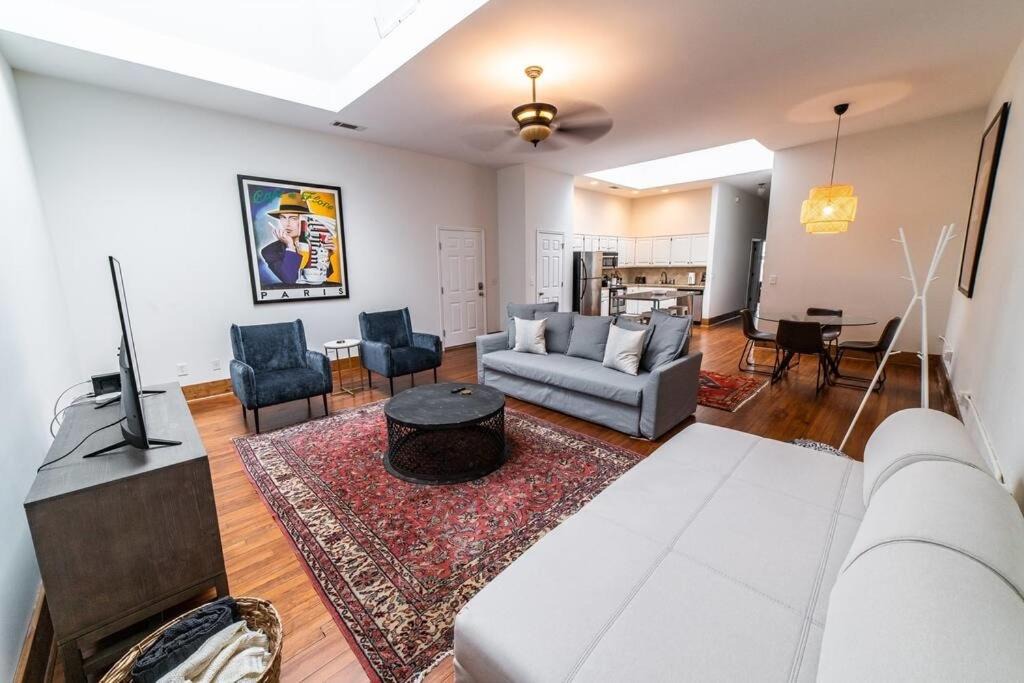 Columbus House | Loft A 12th street Skylight Loft A UPTOWN Ten MIN to Ft Benning