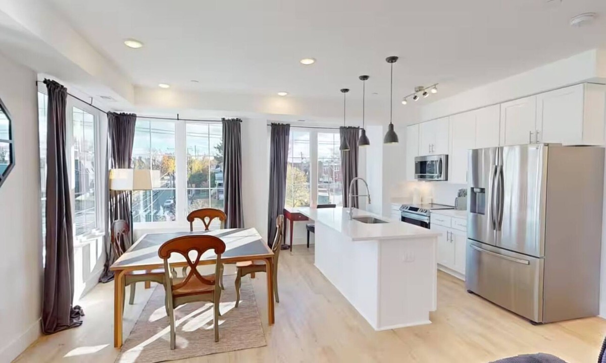 Brightwood Park Apartment | Lux Residence