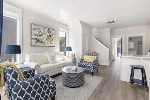 River District House | Luxe at The Cove Riverwalk Villas