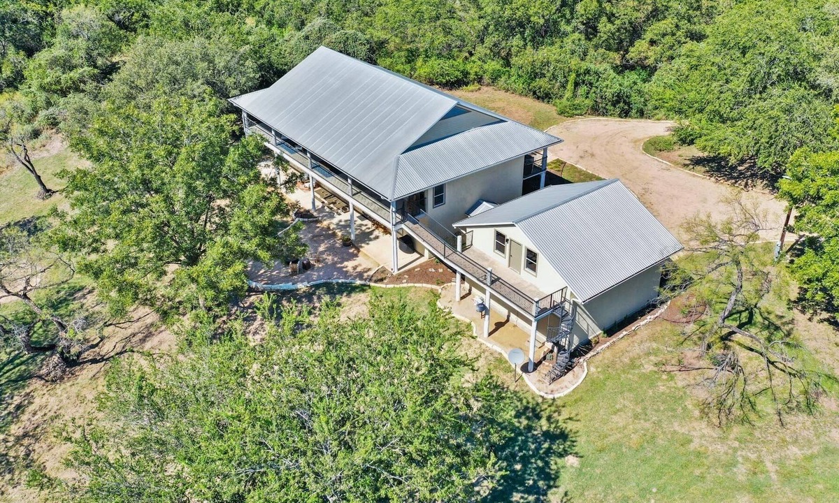 Marble Falls House | Luxury River House in Texas Hill Country