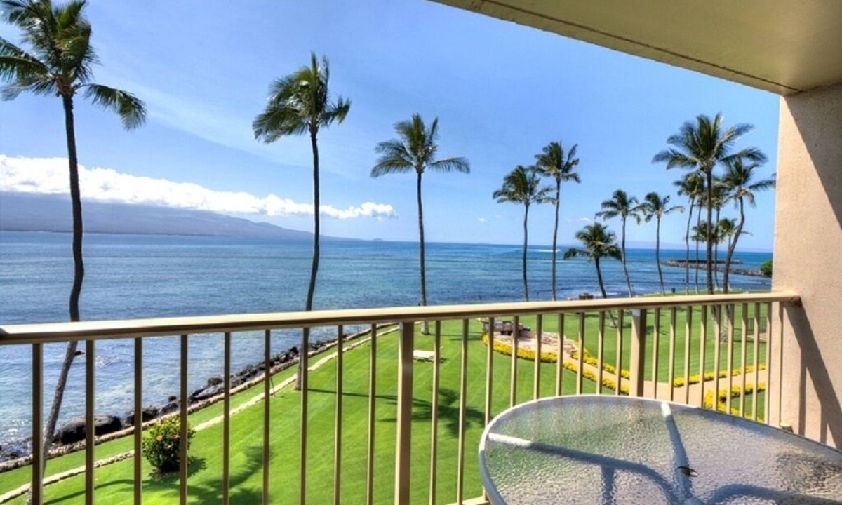 Maalaea Condo | Maalaea Kai 316 1 Bedroom Condo by RedAwning