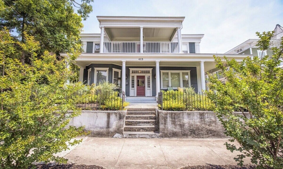 Wilmington Historic District House | Mansion on Front - 5 separate one bed condos with free parking!