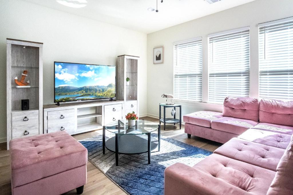 Highlands - Perkins House | Mardi Gras Magic Getaway in Baton Rouge - BC1019