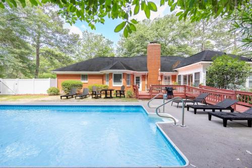 Statesboro House | Market District Pool House