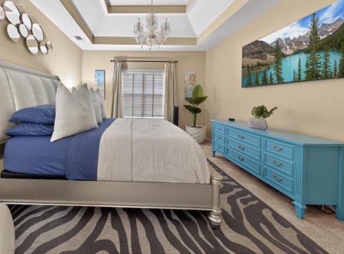 McDonough House | Master Suite with Private Jacuzzi Tub