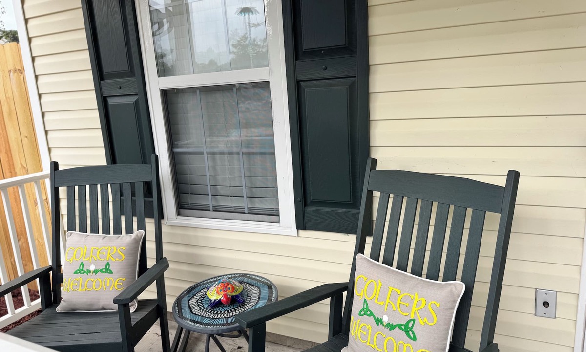 National Hills House | Masters Rental 2-bedroom townhome with WiFi, AC in fabulous Augusta