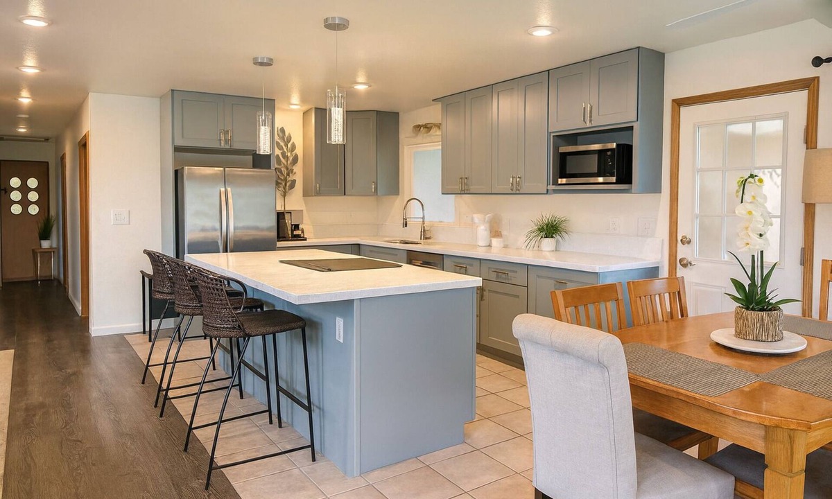 Hauula House | Mauka Sunrise, Walk to Hau‘ula Beach & Trails, A/C