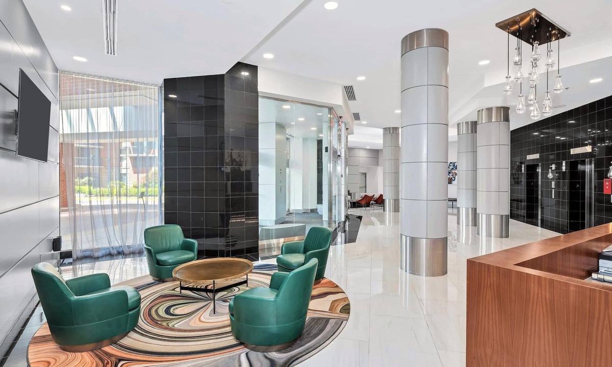 Pentagon City Apartment | Metro-Friendly DC Apartments