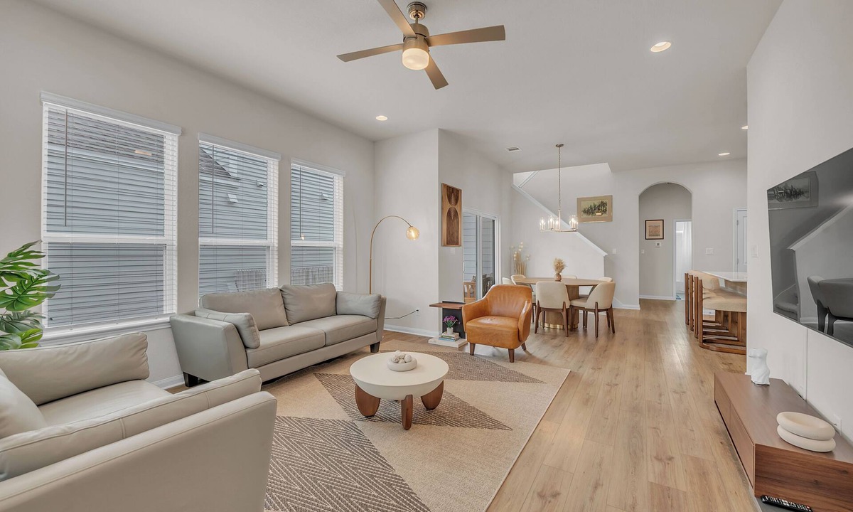 Hutto House | Mid-Term Specialist: 3BR Round Rock Home for Corporate, Relocation & Insurance!