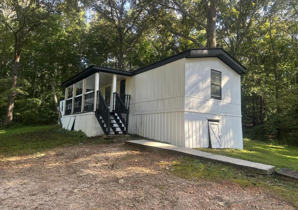Gainesville Apartment | Modern 2 bed Home 10 mins from Dtown Gainesville
