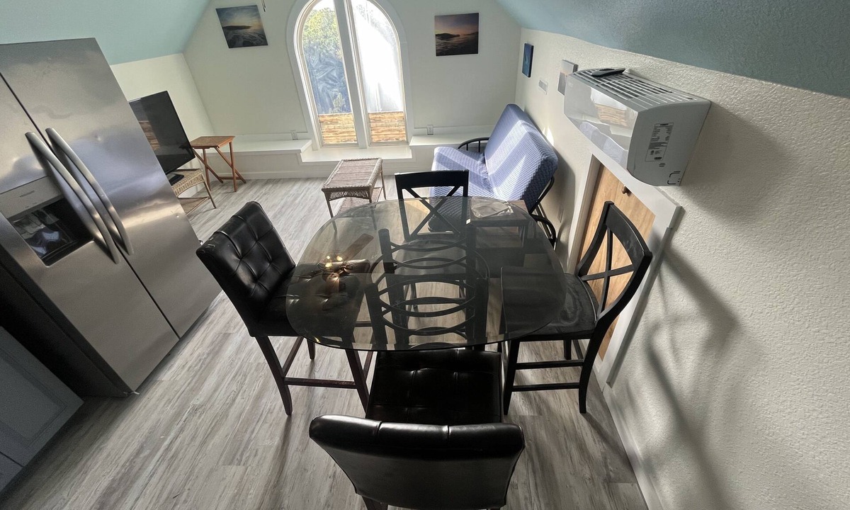 Salvo Apartment | Modern apartment above surf shop with ocean and sound view from private deck