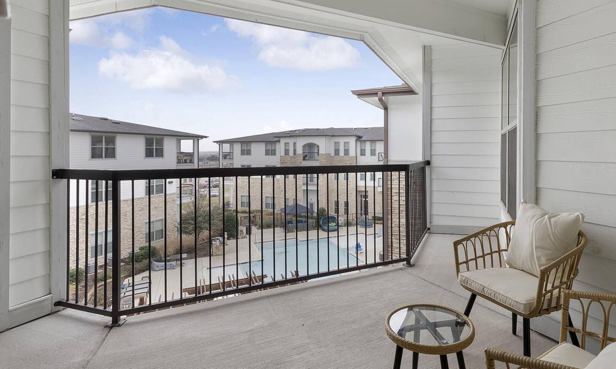 Haltom City Apartment | Modern Apartment in Prime Location (ID1403X369)