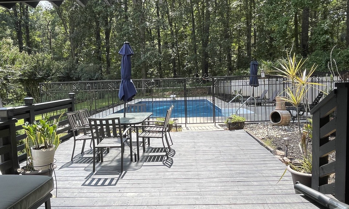 Stone Mountain House | Modern Cabin of Stone Mountain