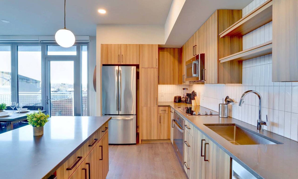 Clarendon Apartment | Modern Clarendon Apt Close to Metro