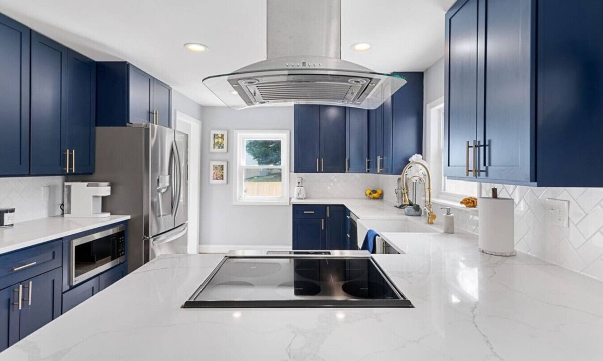 Arnold House | Modern Coastal Retreat