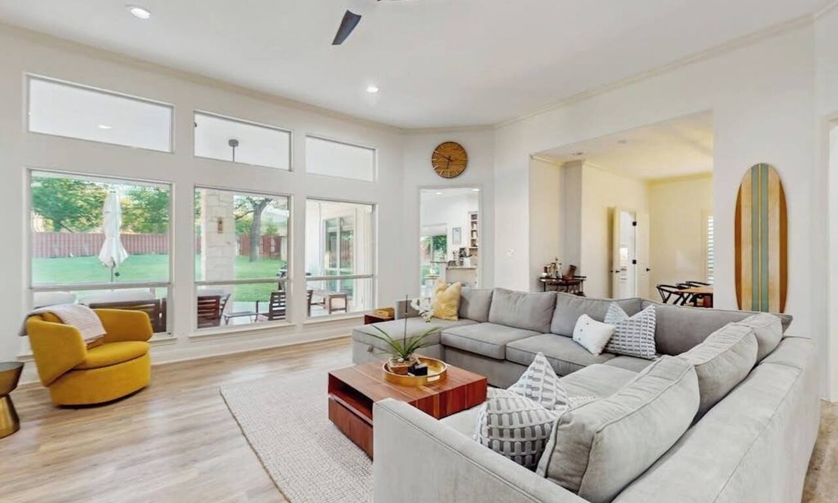 Horseshoe Bay House | Modern home near Lake LBJ with enclosed yard, patio, grill & central AC