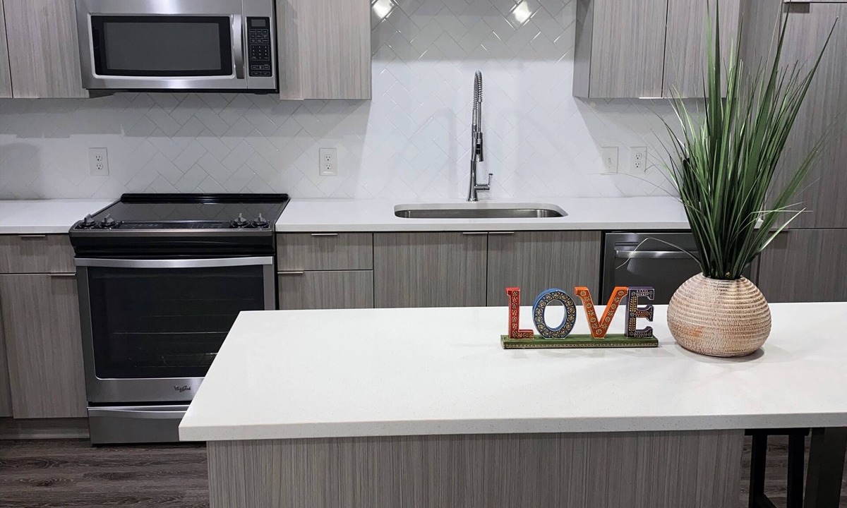 Channing Valley Apartment | Modern Luxury in Midtown Atlanta