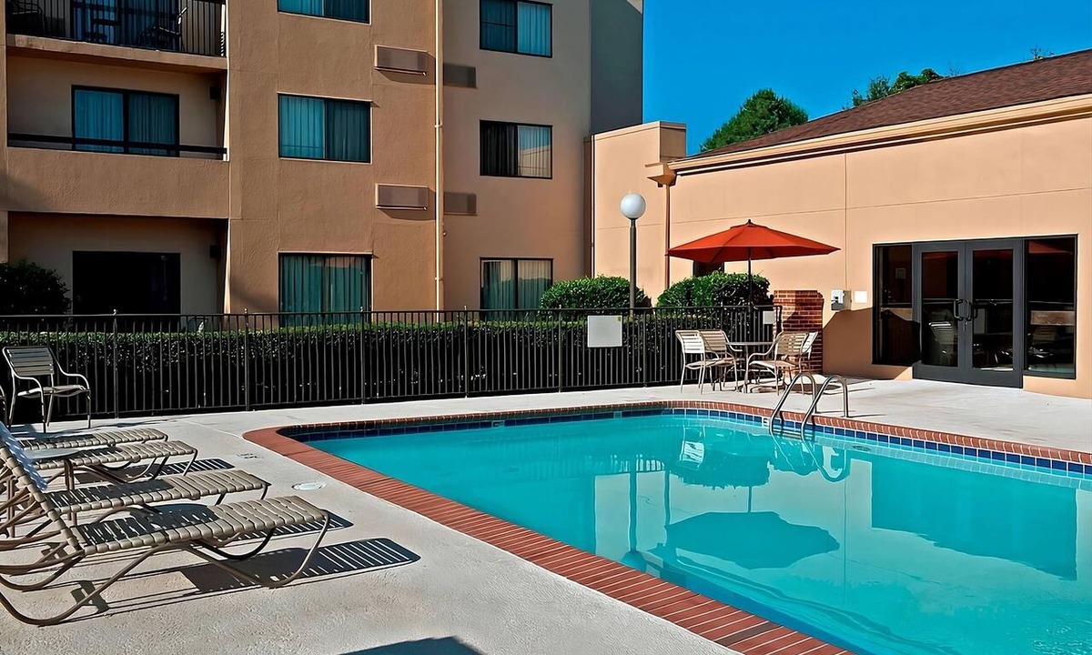 University Place Hotel | Modern Unit w/Balcony, Near PNC Pavilion | Gym & Pet-Friendly