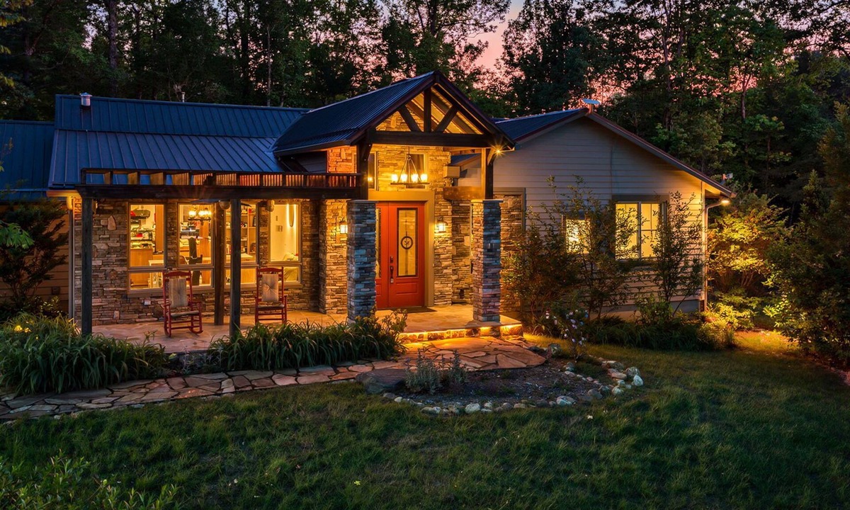 Saluda House | Mountain Acres Retreat by CM | Luxury Pet-Friendly Home w/Hot Tub & Game Room