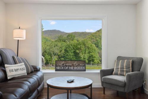 Roan Mountain House | Mountain View Cottage Near Roan Mountain Park