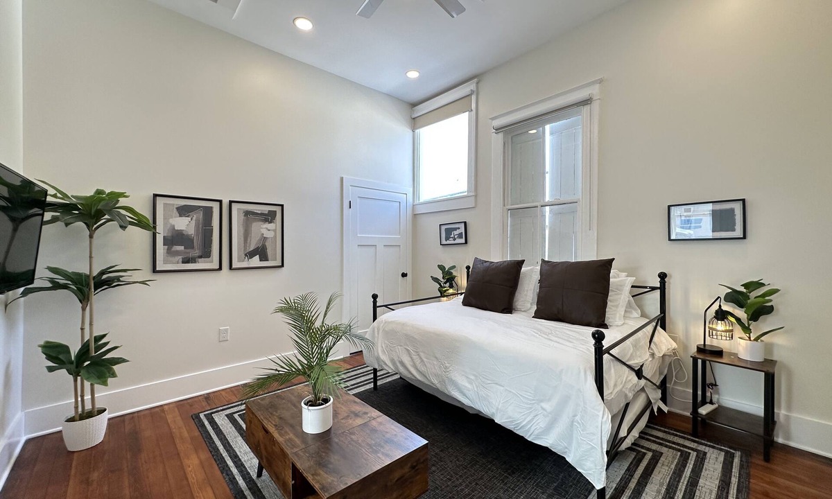 Mid-City House | Natural Historic New Orleans Home 7 Mins to FQ!