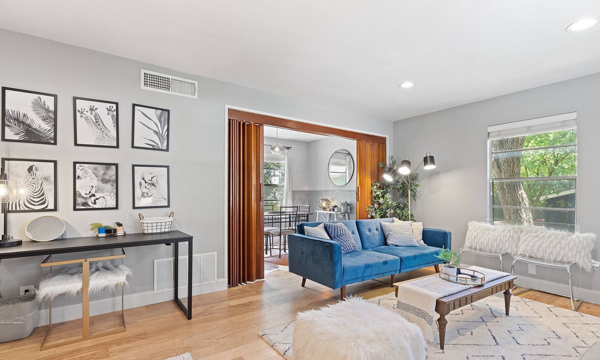 South Lamar House | NEW! Austin, TX 3BR/2BA Home Away From Home!