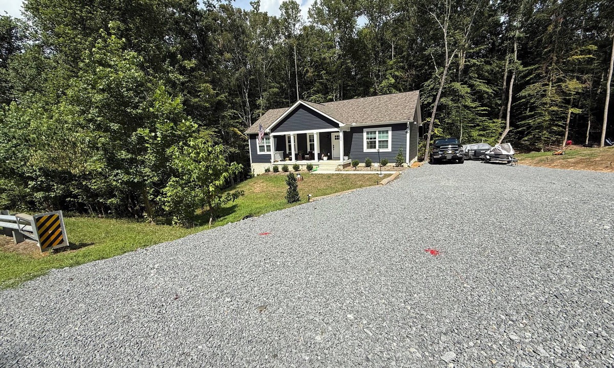 Bumpass House | New & Cozy 5 BR Lake Anna Retreat - Large Game Room & Lake Access
