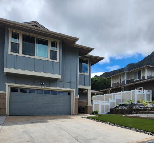 Makaha Valley House | NEW HOME in Private Community with Ocean/Mountain Views. 5 Min. Drive to Beach