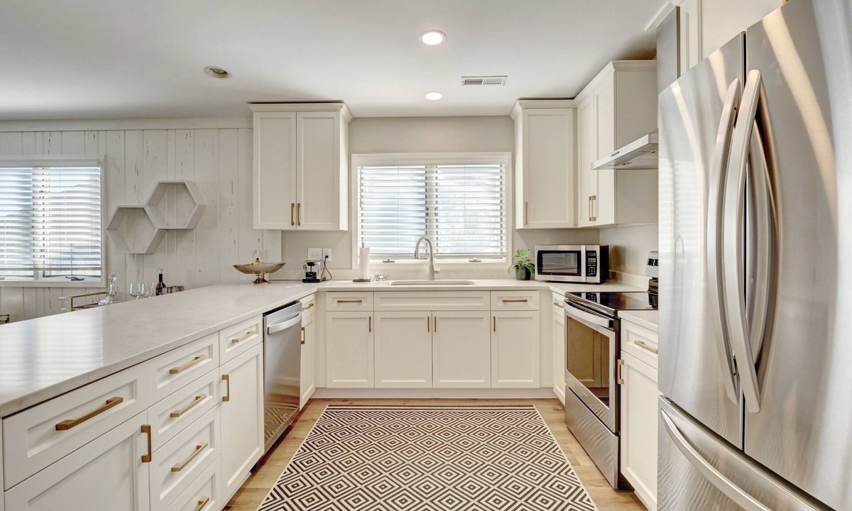 Wrightsville Beach House | Newly updated 3 bedroom ocean view townhome. Sleeps 7.
