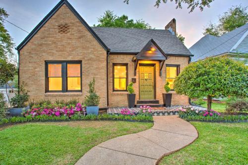 Tyler House | Newly Updated & Charming Azalea District Home
