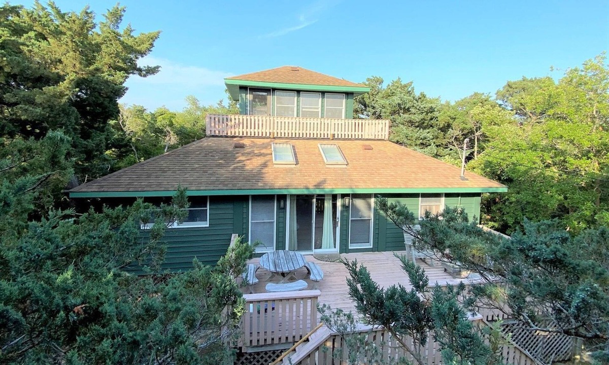 Ocracoke House | No Ka Oi - Blue Heron Realty
